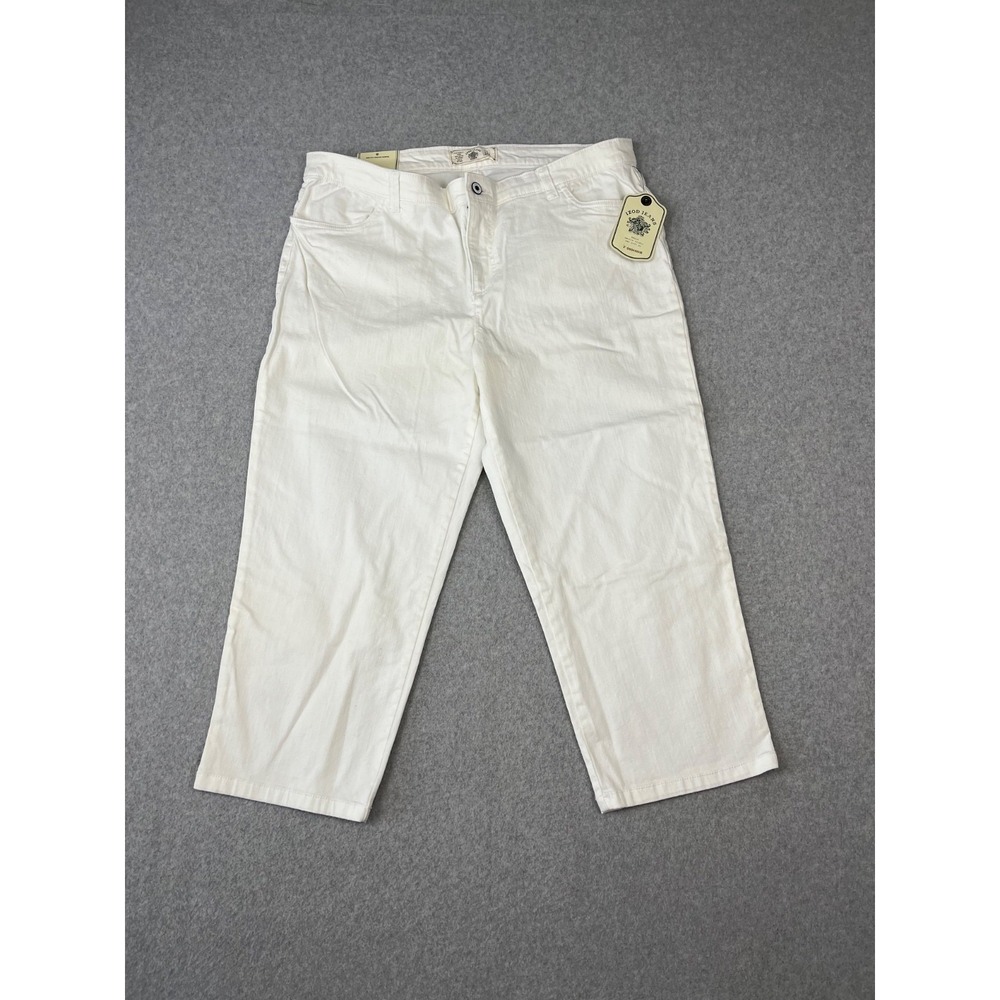 Izod Pants Womens 16 White Cropped Straight Leg Stretch Relax Fit Jeans